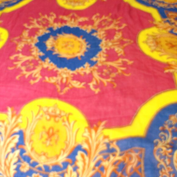 Extra Large Square Scarf 52 x 54 beach cover up pareo NWOT wrap shawl - Picture 6 of 6